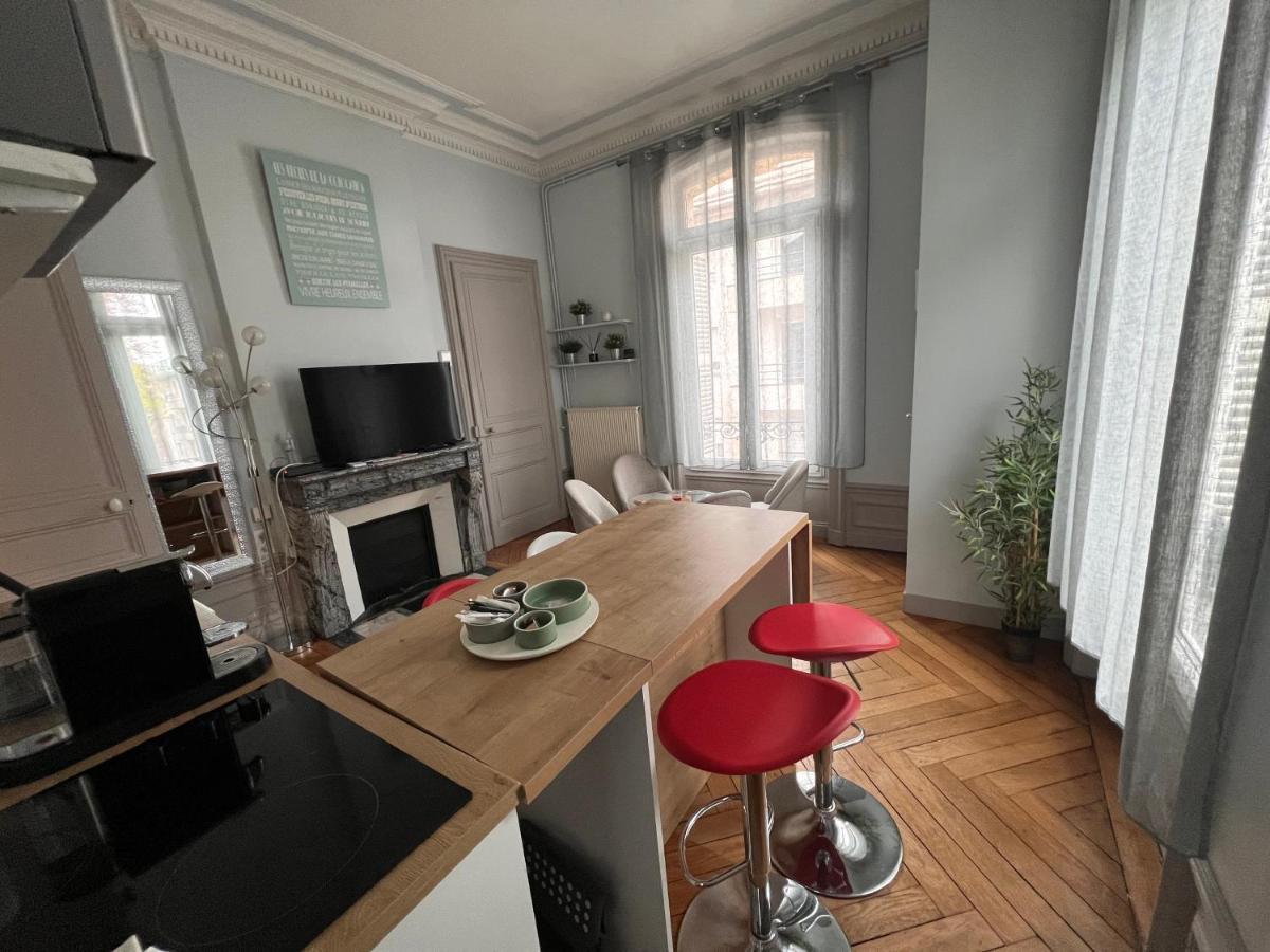 4 People+Free Street Parking+Cosy Centre Ville Apartment Rouen Bagian luar foto